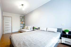 2-к квартира, посуточно, 46м2, 5/5 этаж