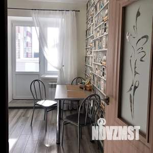 1-к квартира, посуточно, 44м2, 1/9 этаж