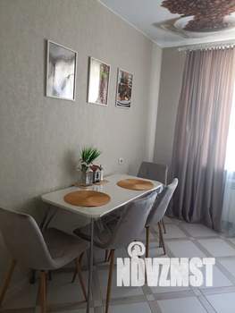 1-к квартира, посуточно, 42м2, 3/10 этаж