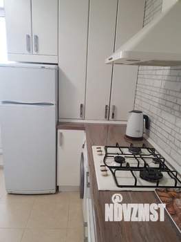 1-к квартира, посуточно, 44м2, 6/10 этаж