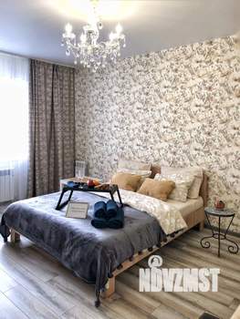 1-к квартира, посуточно, 44м2, 1/9 этаж