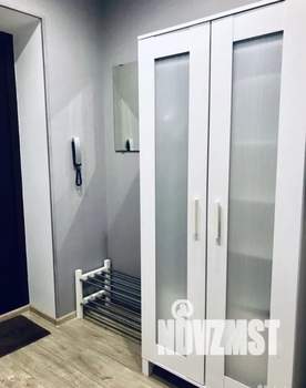 1-к квартира, посуточно, 40м2, 1/10 этаж