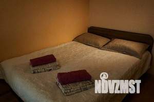 1-к квартира, посуточно, 42м2, 7/10 этаж