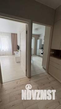 1-к квартира, посуточно, 42м2, 6/9 этаж