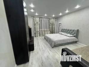 1-к квартира, посуточно, 55м2, 7/10 этаж