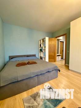 1-к квартира, посуточно, 40м2, 1/9 этаж