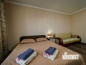 1-к квартира, посуточно, 43м2, 5/10 этаж