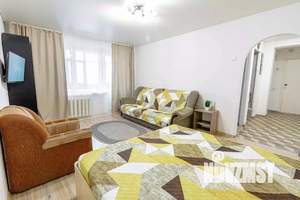 2-к квартира, посуточно, 54м2, 1/1 этаж
