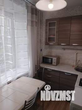 1-к квартира, посуточно, 33м2, 2/9 этаж