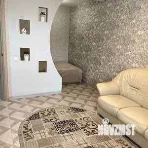 1-к квартира, посуточно, 44м2, 6/10 этаж