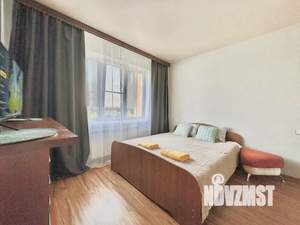 1-к квартира, посуточно, 38м2, 10/10 этаж