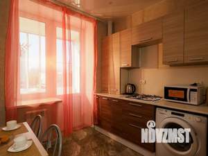 1-к квартира, посуточно, 43м2, 3/10 этаж