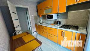 1-к квартира, посуточно, 40м2, 8/10 этаж