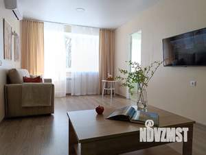 2-к квартира, посуточно, 42м2, 3/5 этаж