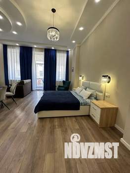 Студия квартира, посуточно, 44м2, 2/3 этаж