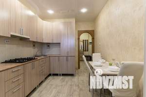 1-к квартира, посуточно, 42м2, 4/8 этаж