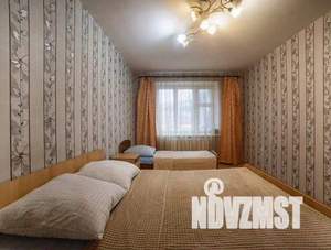 2-к квартира, посуточно, 68м2, 2/10 этаж