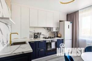 3-к квартира, посуточно, 90м2, 1/3 этаж