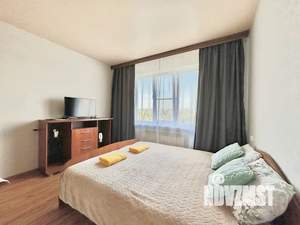 1-к квартира, посуточно, 38м2, 10/10 этаж