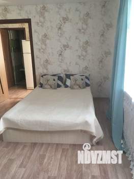 2-к квартира, посуточно, 44м2, 1/1 этаж