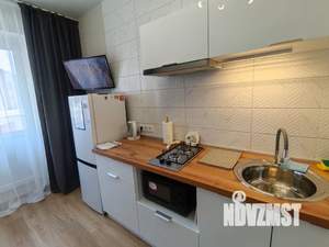 1-к квартира, посуточно, 45м2, 6/9 этаж