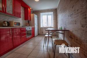 2-к квартира, посуточно, 55м2, 1/1 этаж