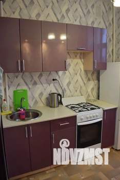 1-к квартира, посуточно, 38м2, 4/5 этаж