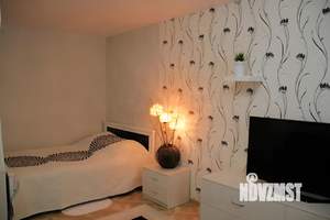 1-к квартира, посуточно, 43м2, 4/10 этаж