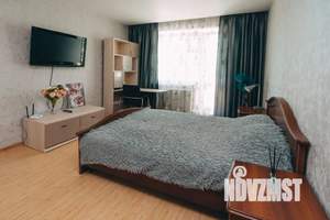 1-к квартира, посуточно, 40м2, 7/9 этаж