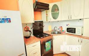 2-к квартира, посуточно, 53м2, 8/10 этаж