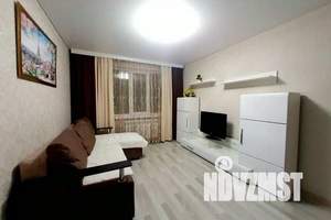 1-к квартира, посуточно, 45м2, 8/10 этаж