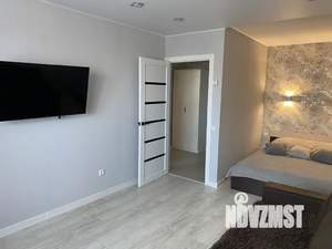 1-к квартира, посуточно, 42м2, 8/10 этаж