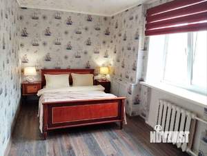 2-к квартира, посуточно, 46м2, 1/1 этаж