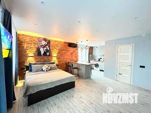 Студия квартира, посуточно, 38м2, 5/9 этаж