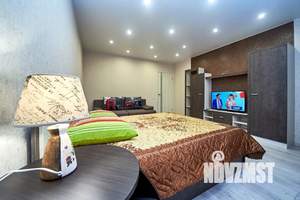 1-к квартира, посуточно, 42м2, 9/10 этаж