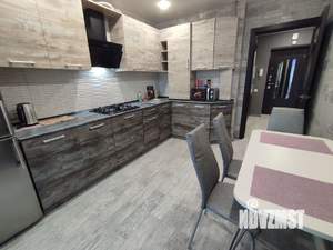 1-к квартира, посуточно, 44м2, 4/10 этаж