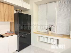 4-к квартира, вторичка, 116м2, 2/5 этаж