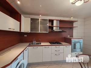 3-к квартира, вторичка, 103м2, 8/10 этаж