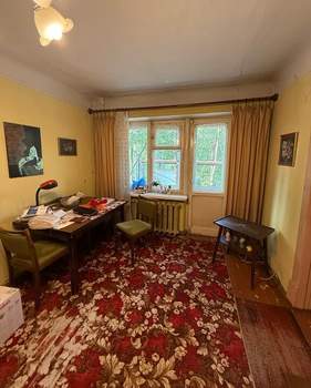 3-к квартира, вторичка, 58м2, 3/5 этаж