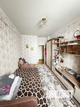 3-к квартира, вторичка, 74м2, 3/3 этаж