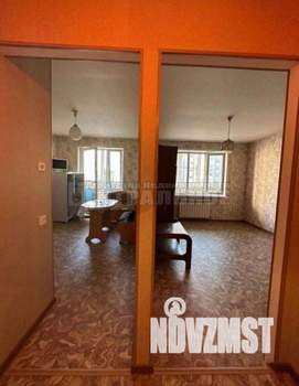 1-к квартира, вторичка, 42м2, 4/10 этаж