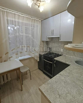 2-к квартира, вторичка, 44м2, 3/5 этаж