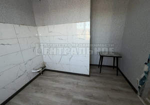 3-к квартира, вторичка, 63м2, 5/5 этаж