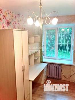 2-к квартира, вторичка, 44м2, 1/4 этаж