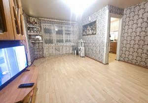 2-к квартира, вторичка, 43м2, 3/3 этаж