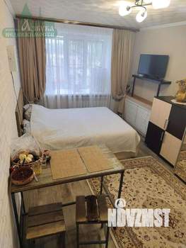2-к квартира, вторичка, 33м2, 1/9 этаж