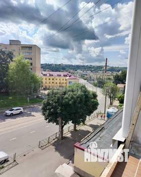 2-к квартира, вторичка, 42м2, 4/5 этаж
