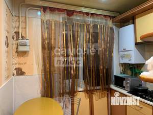 2-к квартира, вторичка, 40м2, 1/4 этаж