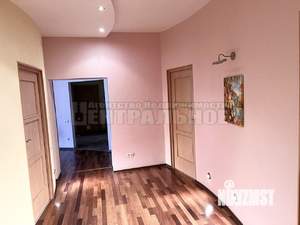 4-к квартира, вторичка, 184м2, 3/5 этаж