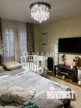 3-к квартира, вторичка, 70м2, 1/9 этаж